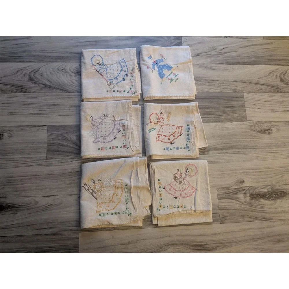 Set of 6 Vintage Hand Embroidered Flour Sack Towels, Days of the Week Linens